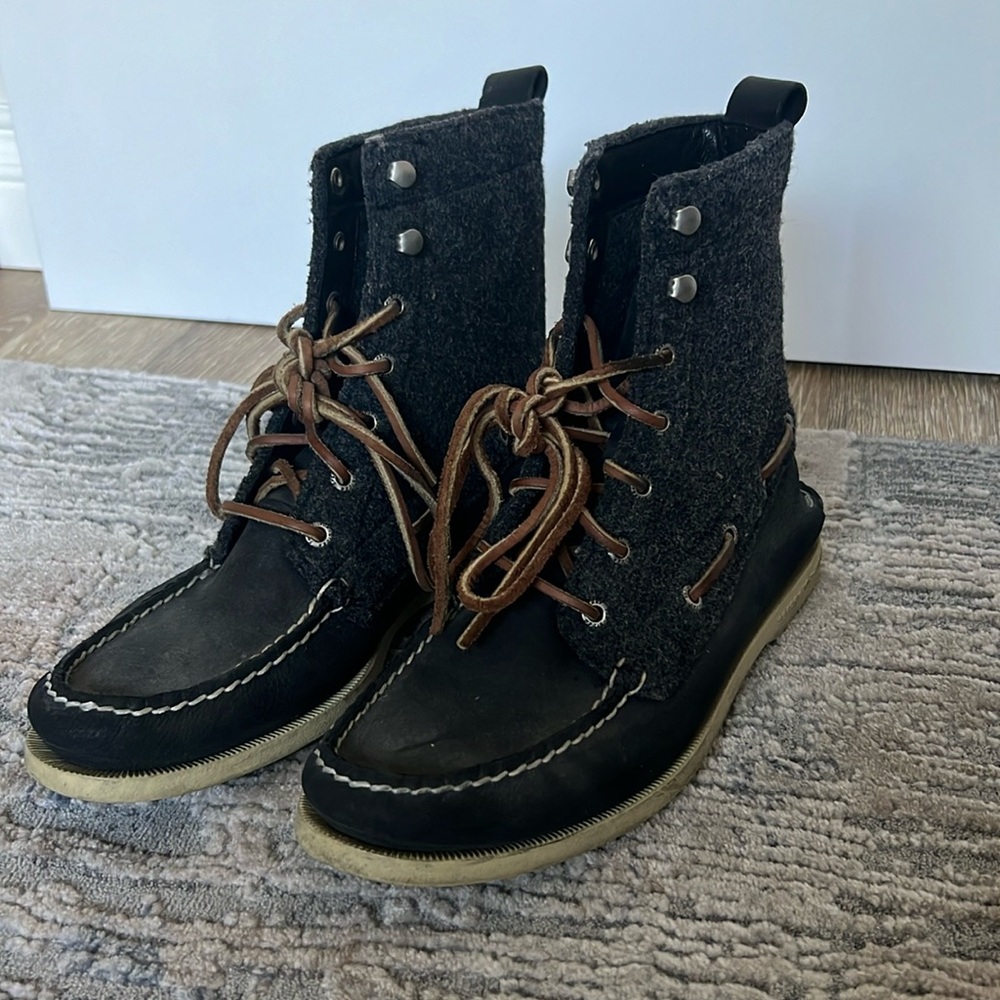 Sperry Top Sider High Top